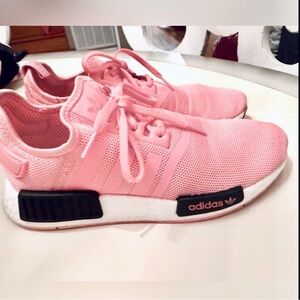 Adidas Pink 2018 NMD_R1 J 'Super Pop' sneakers, girls 6.5 (women’s 8).